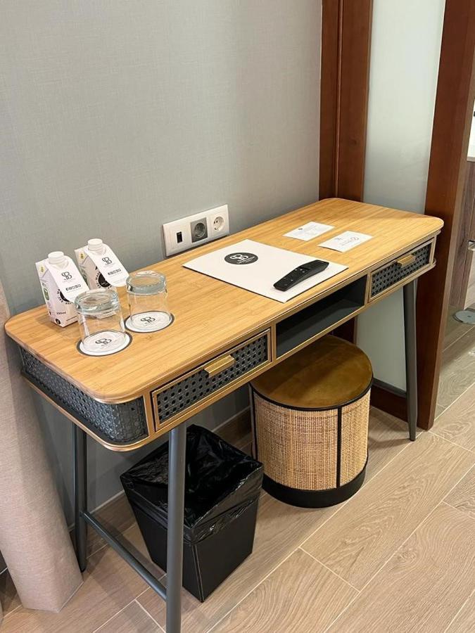 ホテル Soho Boutique Columela カディス エクステリア 写真